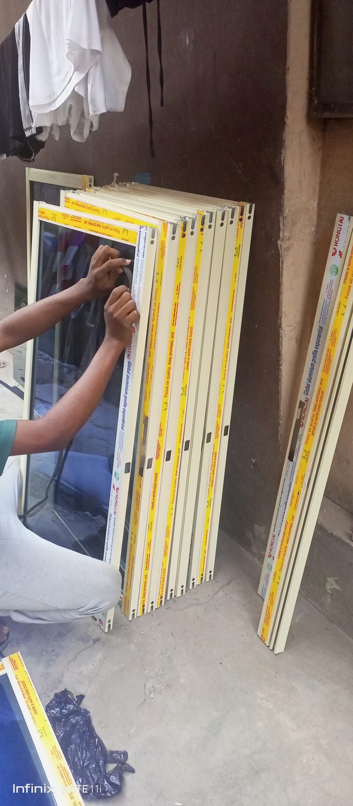 Curtain walling
