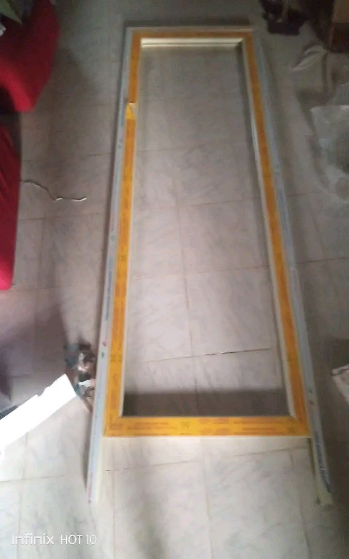 Projected awning windows