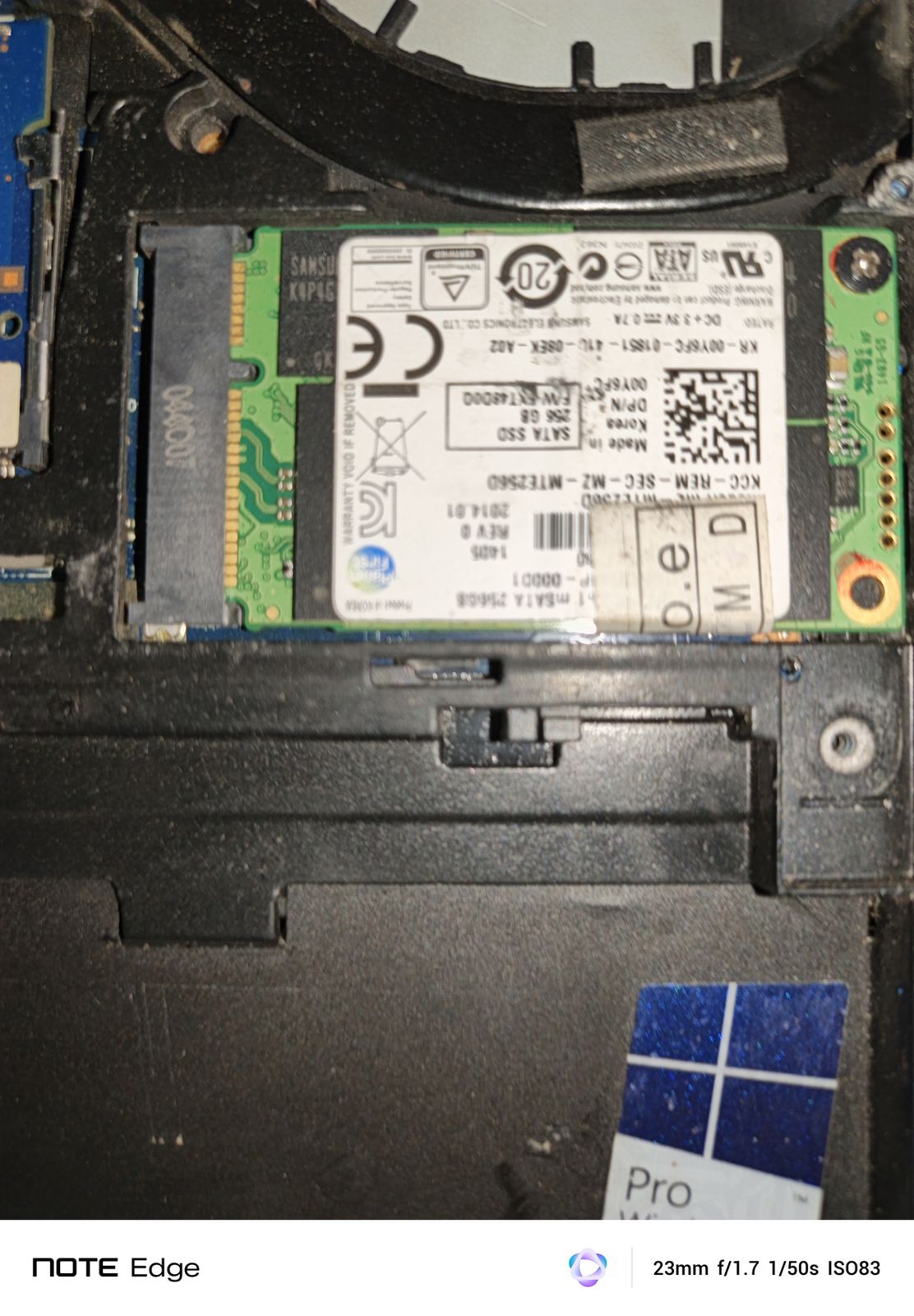 Wi-Fi and WWAN cards close-up